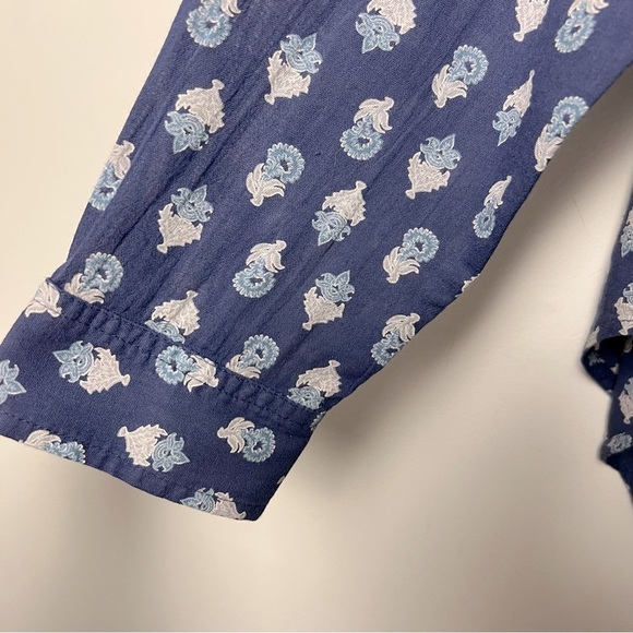 Lucky Brand Blue and White Patterned Button Up Lightweight Cotton Women's Shirt - Picture 6 of 13